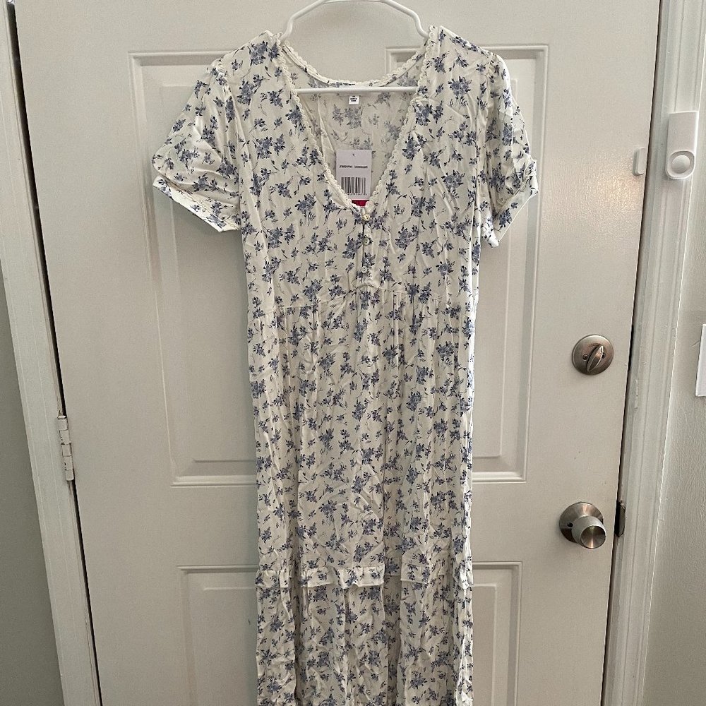 Boho/Cottage Core Floral Dress